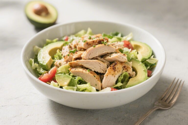 Chicken and Avocado Salad Bowl – Fresh, Filling, and Full of Flavor